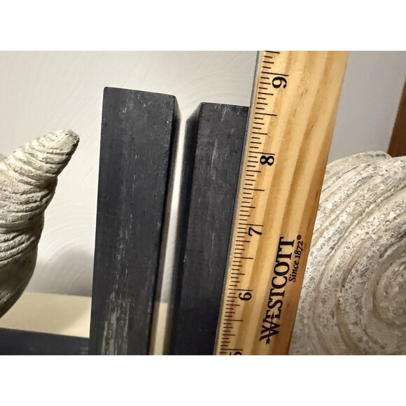 Seashell Bookends Coastal Resin & Wood Solid Black & Cream VTG Distressed - Picture 3 of 7